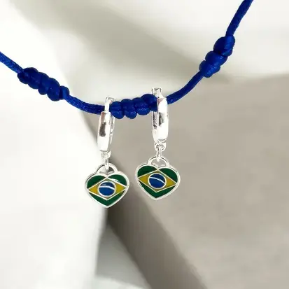 BRINCO CLICK CORAÇÃO BANDEIRINHA DO BRASIL